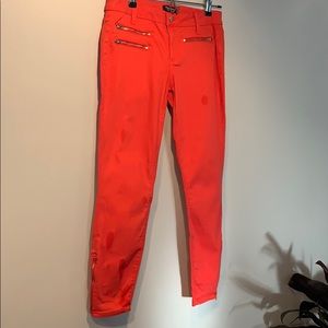 Bebe cropped pants